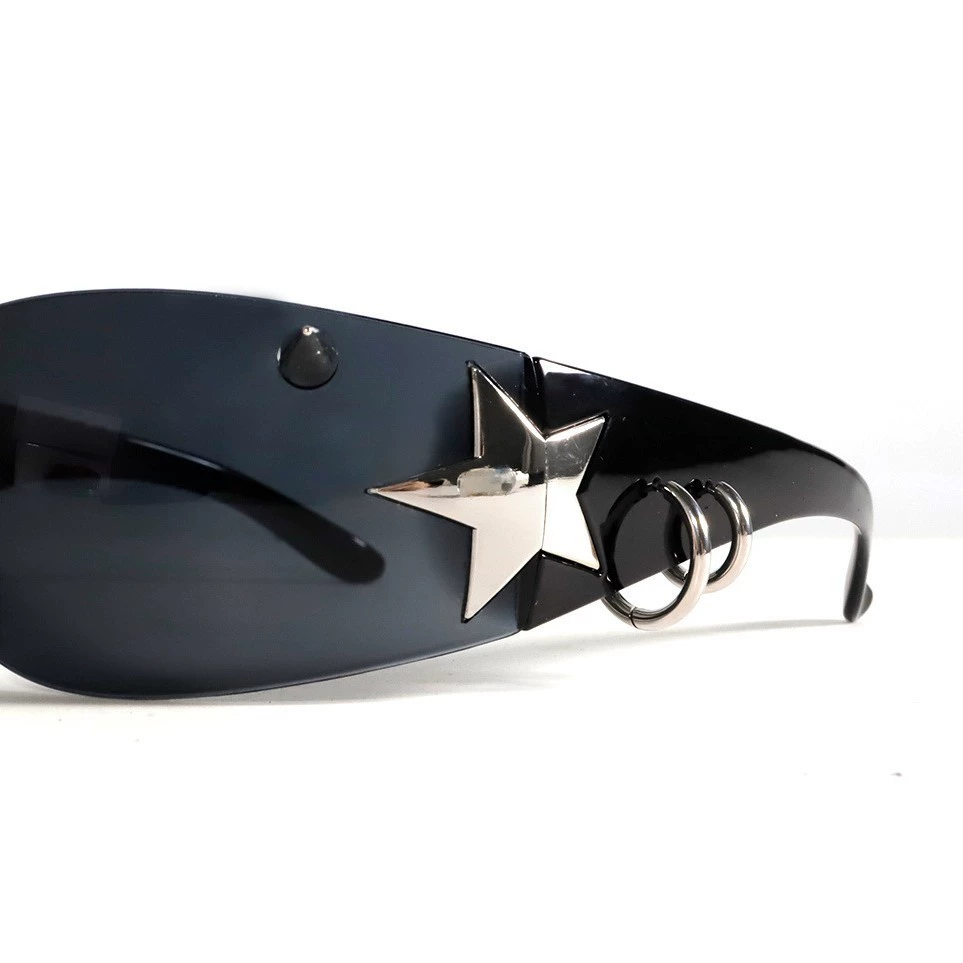 Rivet Punk Metal Star Frame Gl - مراجعة Metal Photo Panel وسعره